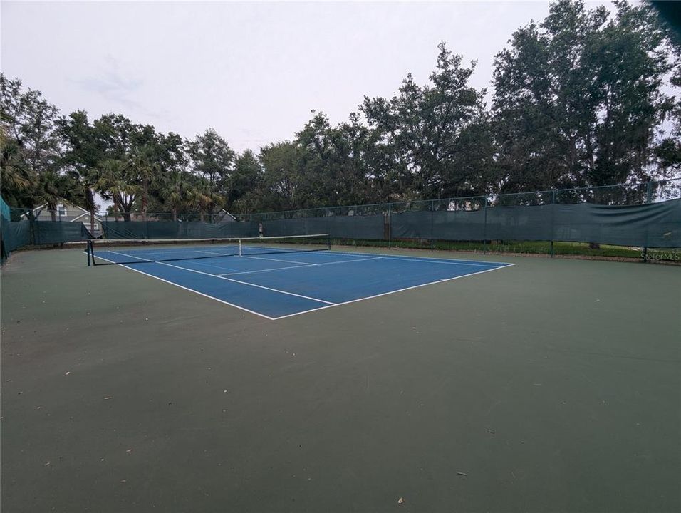 For Rent: $2,170 (4 beds, 2 baths, 1286 Square Feet)