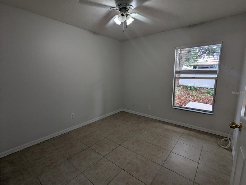For Rent: $2,170 (4 beds, 2 baths, 1286 Square Feet)