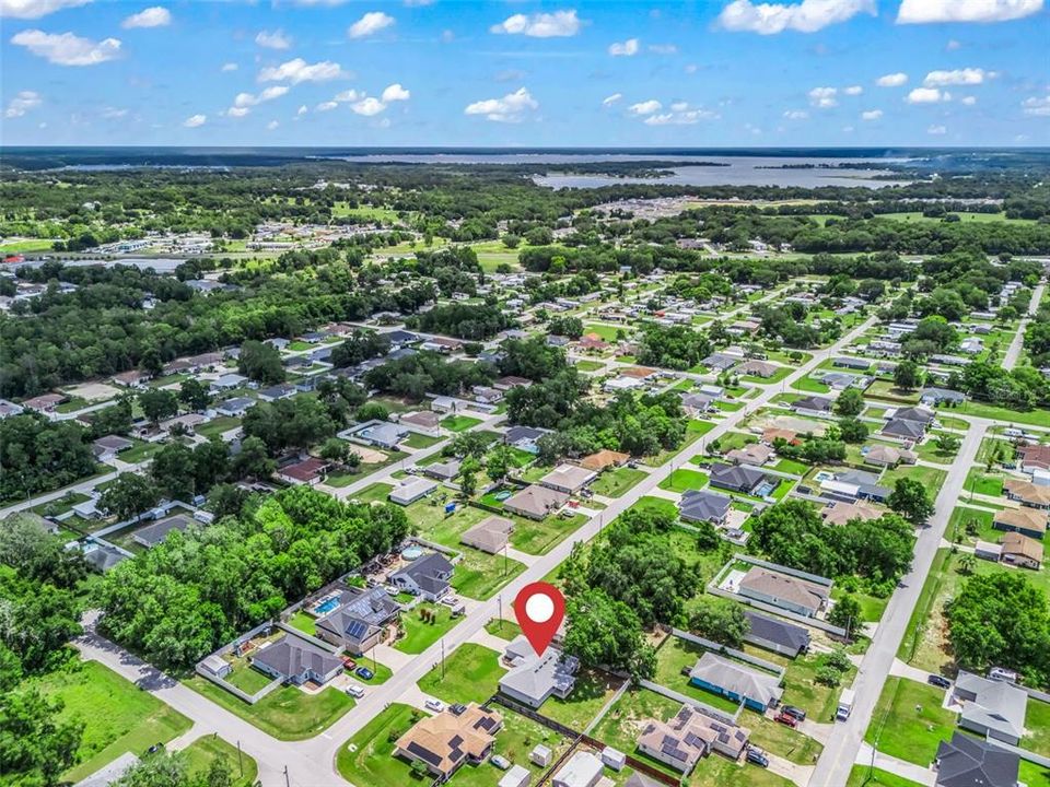 For Sale: $309,500 (3 beds, 2 baths, 1860 Square Feet)