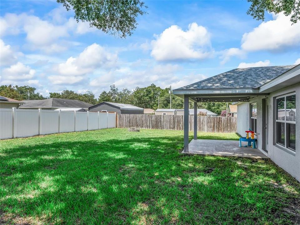 For Sale: $309,500 (3 beds, 2 baths, 1860 Square Feet)