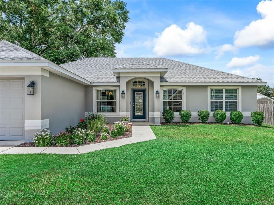 For Sale: $309,500 (3 beds, 2 baths, 1860 Square Feet)