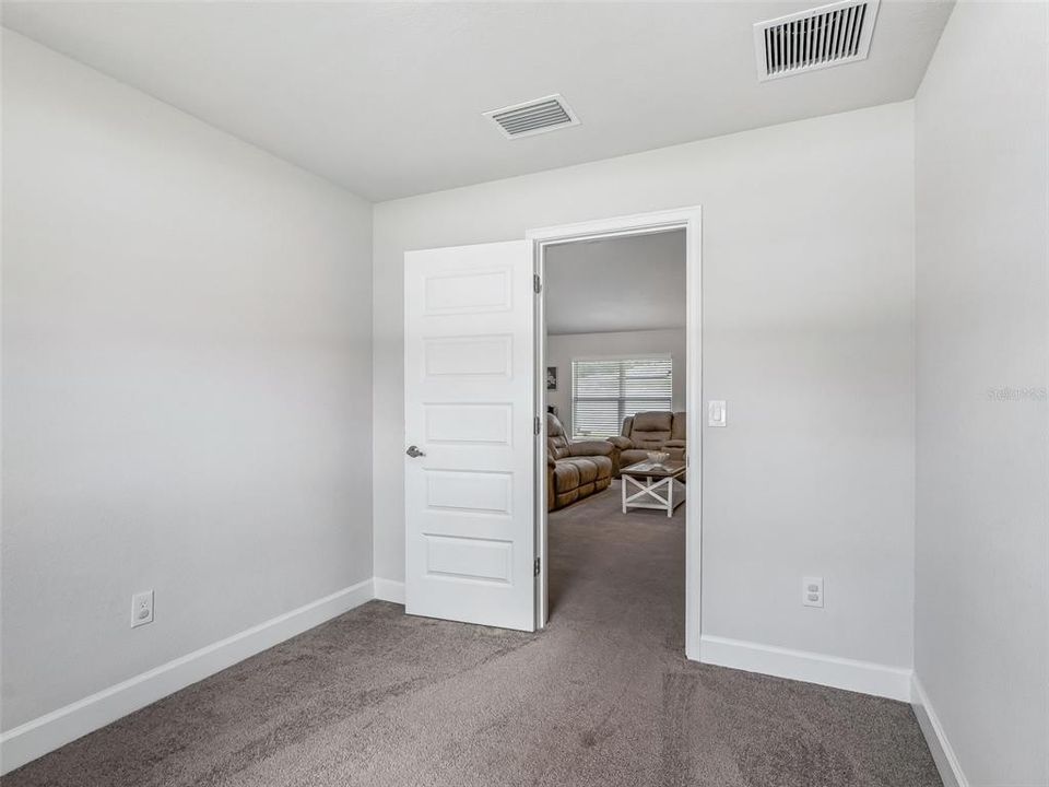 For Sale: $309,500 (3 beds, 2 baths, 1860 Square Feet)