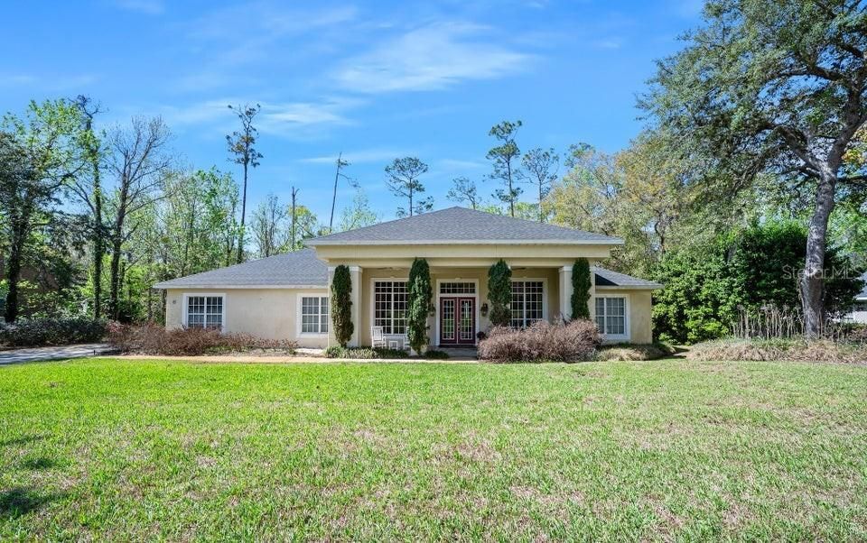 For Sale: $699,900 (3 beds, 3 baths, 3360 Square Feet)