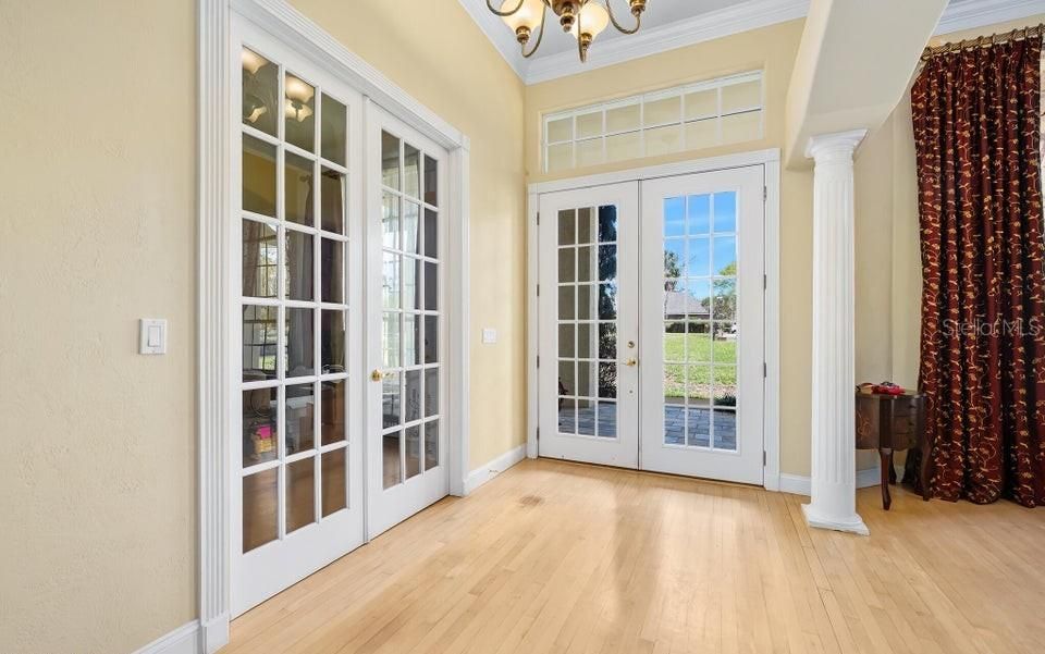 For Sale: $699,900 (3 beds, 3 baths, 3360 Square Feet)