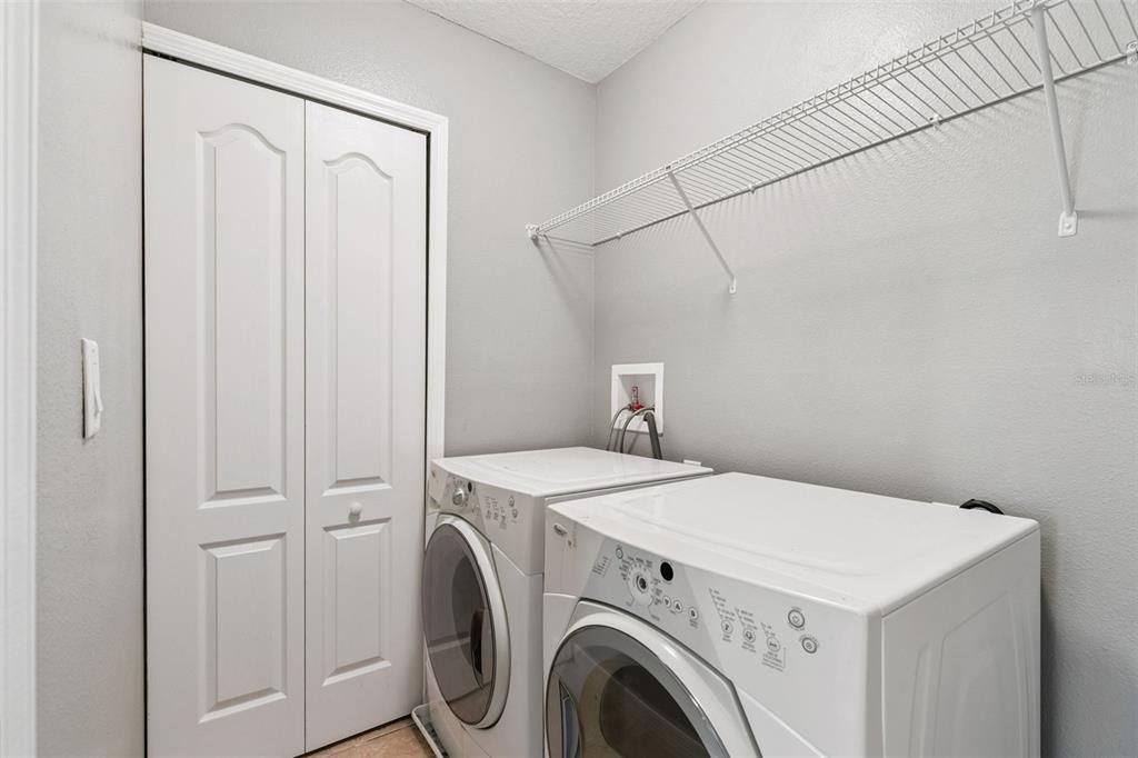 For Rent: $1,850 (2 beds, 2 baths, 1226 Square Feet)