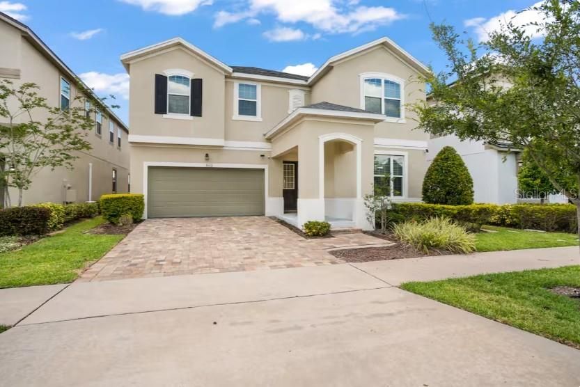 En Venta: $725,000 (9 camas, 6 baños, 4363 Pies cuadrados)
