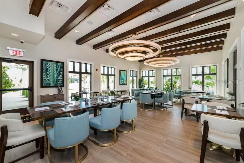 En Venta: $725,000 (9 camas, 6 baños, 4363 Pies cuadrados)
