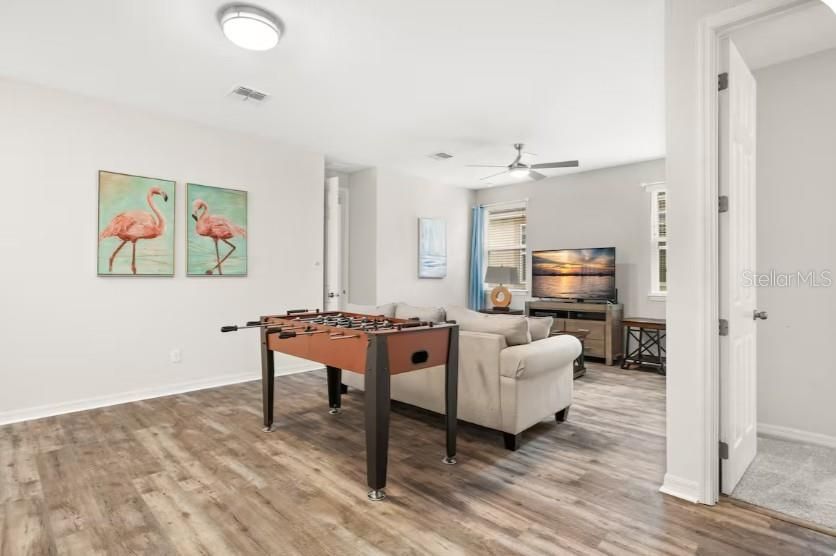En Venta: $725,000 (9 camas, 6 baños, 4363 Pies cuadrados)