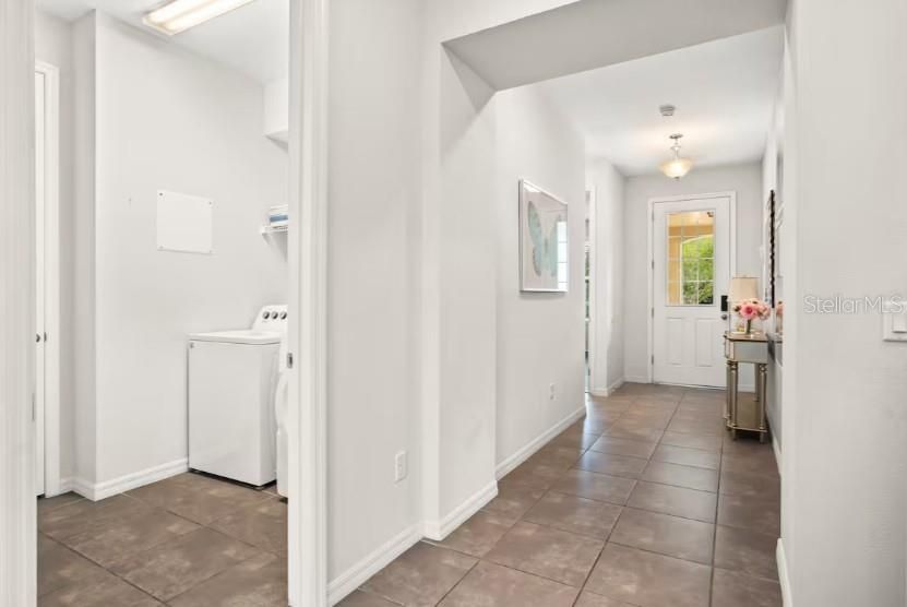 En Venta: $725,000 (9 camas, 6 baños, 4363 Pies cuadrados)