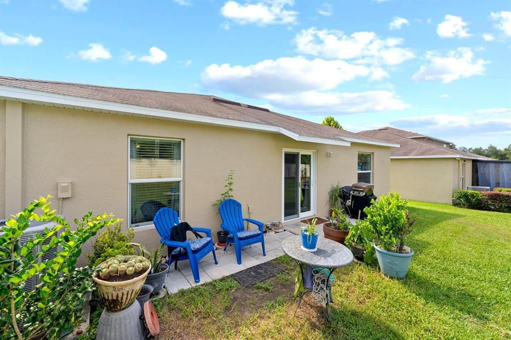En Venta: $335,000 (3 camas, 2 baños, 1561 Pies cuadrados)