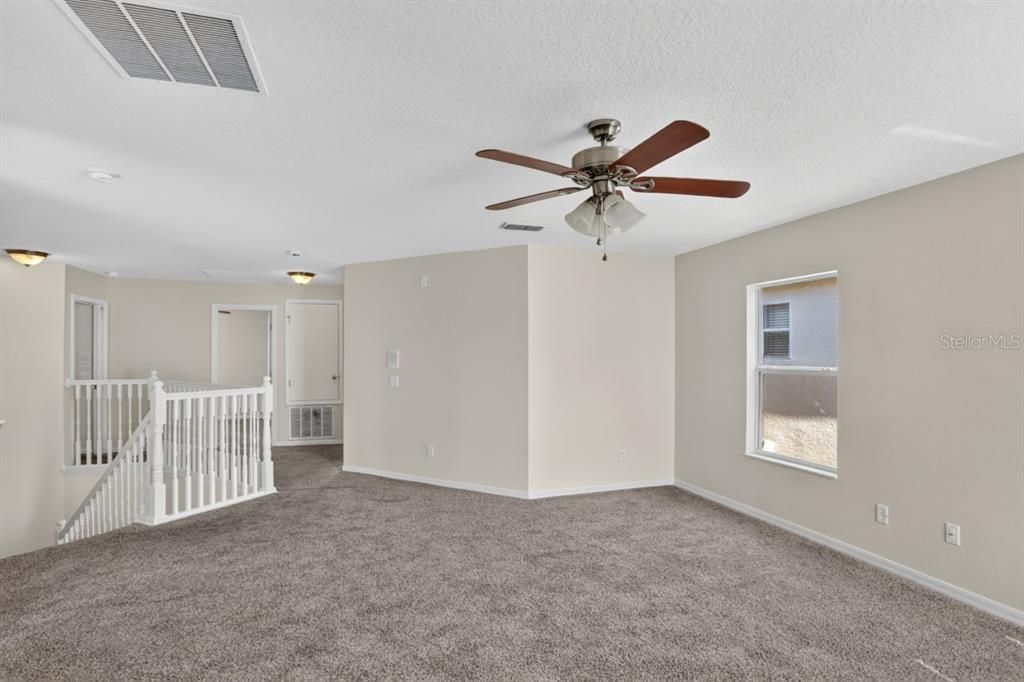 Active With Contract: $389,900 (4 beds, 2 baths, 2918 Square Feet)