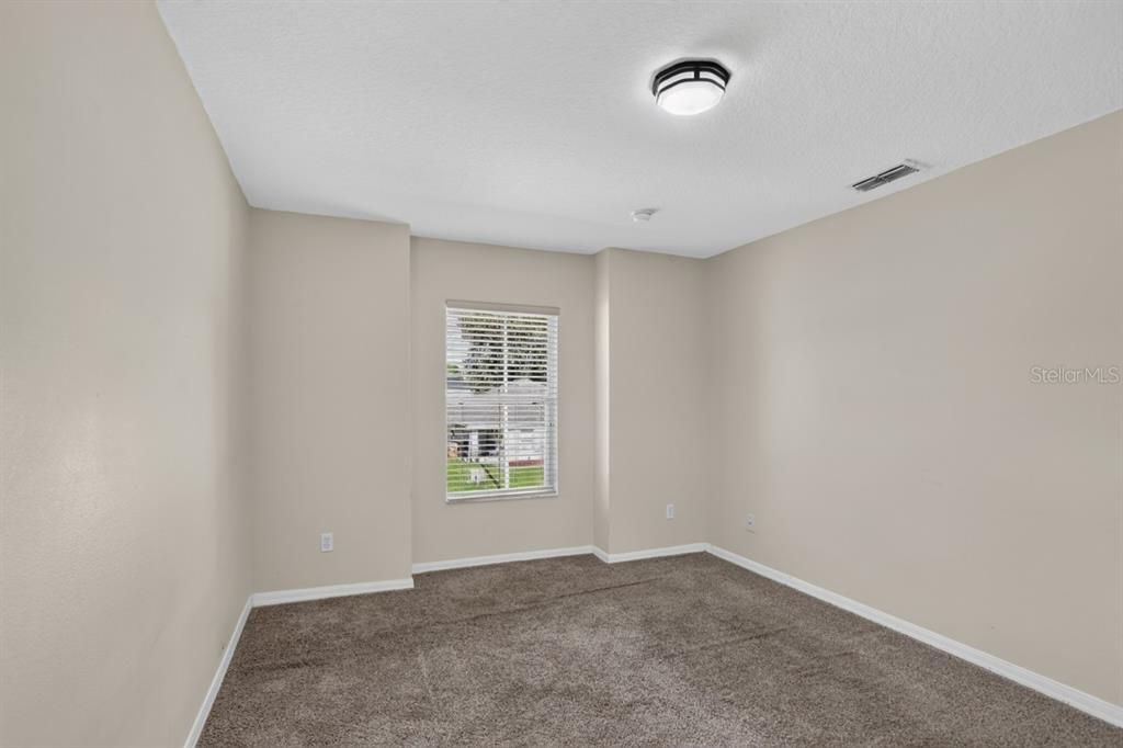 Active With Contract: $389,900 (4 beds, 2 baths, 2918 Square Feet)