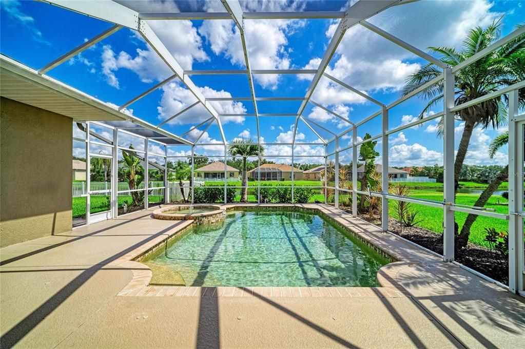 For Sale: $525,000 (4 beds, 3 baths, 2300 Square Feet)