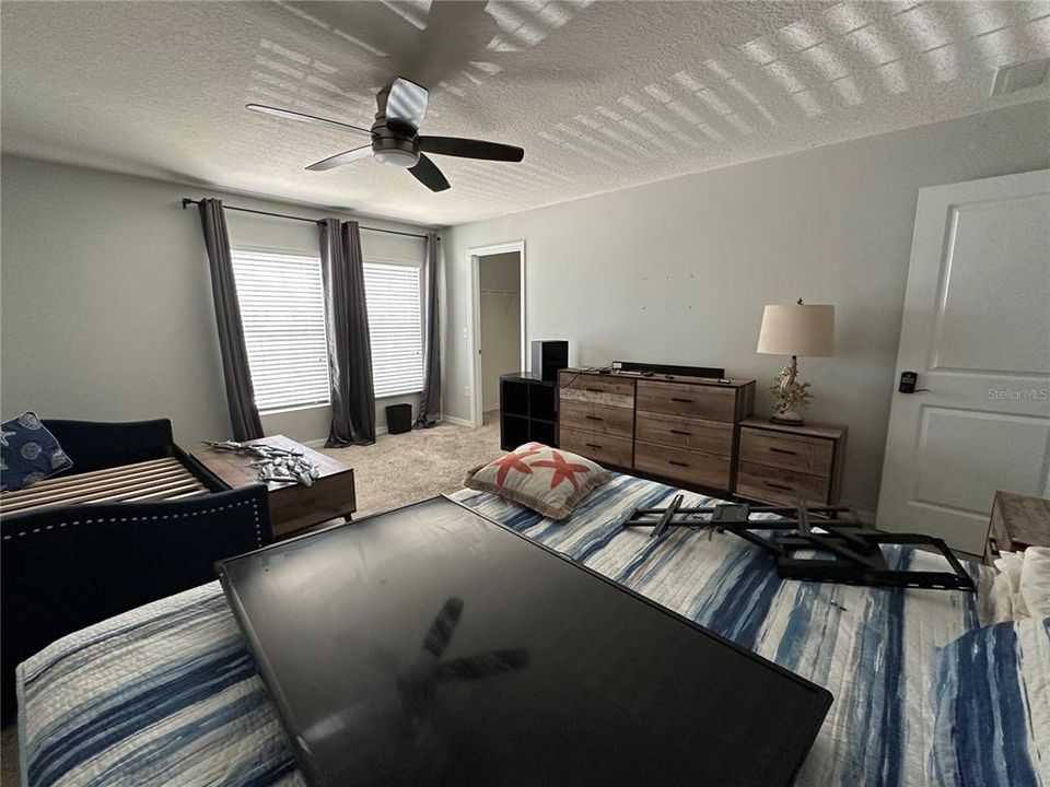 待售: $500,000 (4 贝兹, 3 浴室, 3345 平方英尺)
