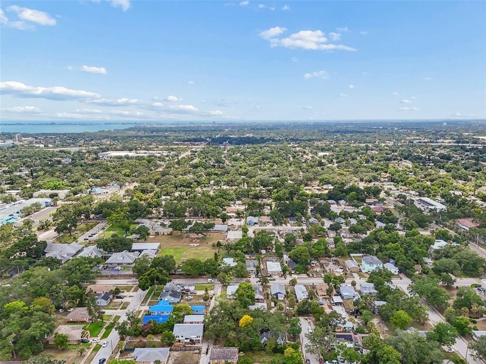 На продажу: $249,000 (3 спален, 1 ванн, 754 Квадратных фут)