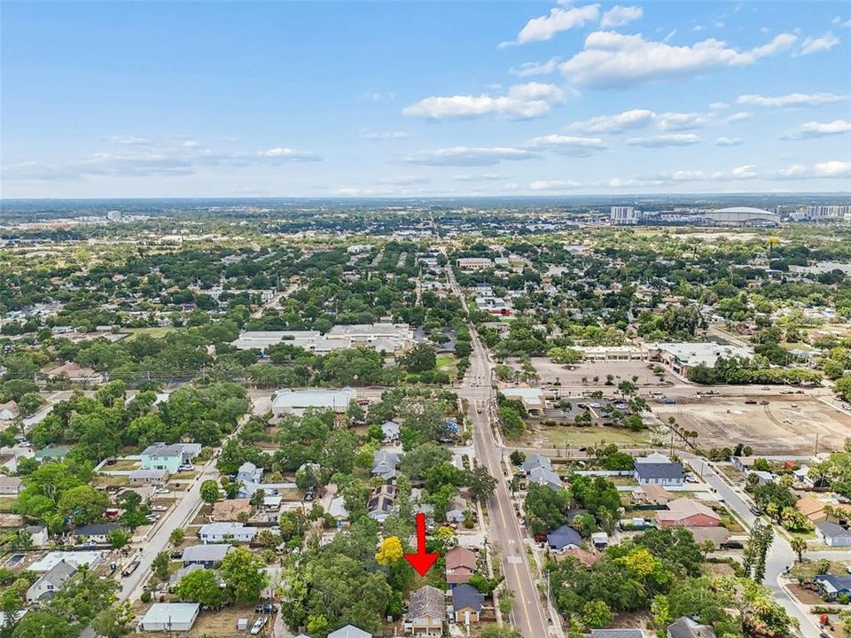 На продажу: $249,000 (3 спален, 1 ванн, 754 Квадратных фут)