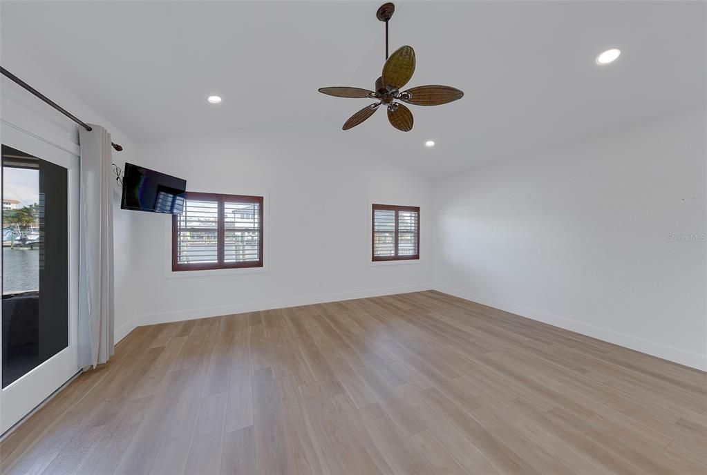 В аренду: $4,400 (2 спален, 2 ванн, 1515 Квадратных фут)