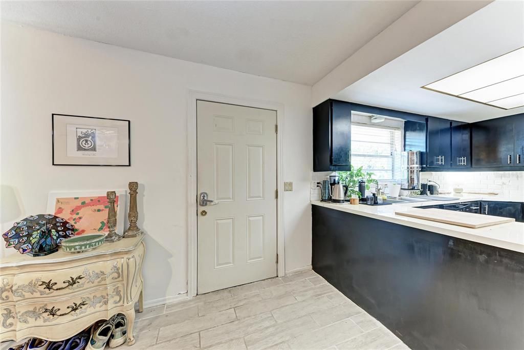 For Sale: $725,000 (5 beds, 3 baths, 5132 Square Feet)