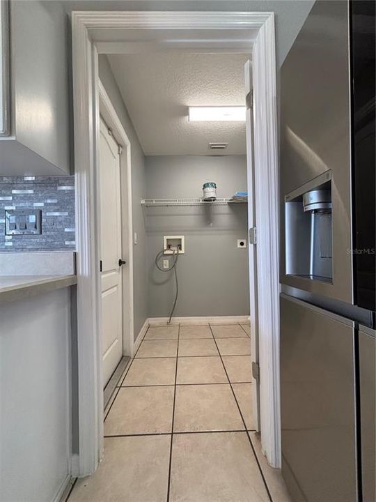 For Sale: $297,700 (3 beds, 2 baths, 1393 Square Feet)