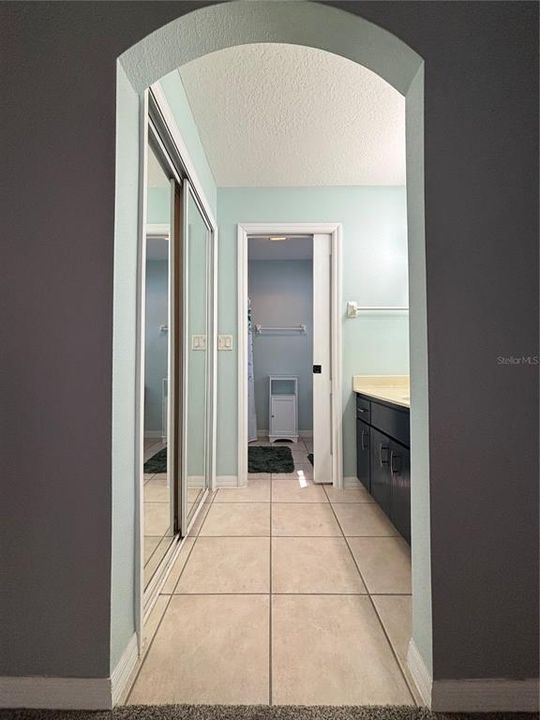 For Sale: $297,700 (3 beds, 2 baths, 1393 Square Feet)