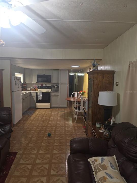 En Venta: $110,000 (2 camas, 1 baños, 912 Pies cuadrados)