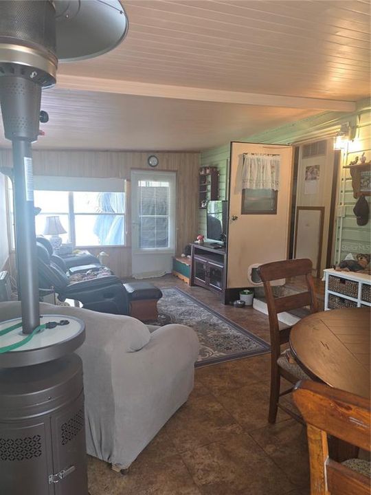 En Venta: $110,000 (2 camas, 1 baños, 912 Pies cuadrados)