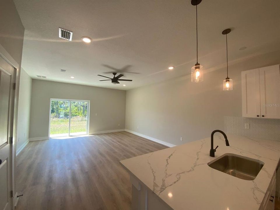 For Sale: $445,000 (6 beds, 0 baths, 2250 Square Feet)