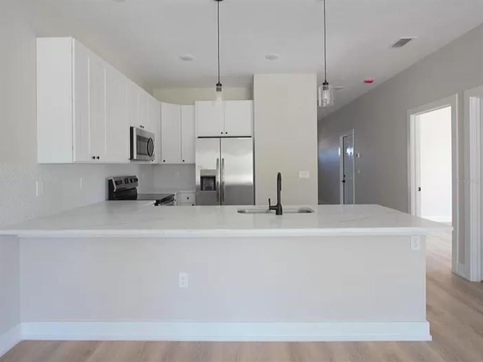 For Sale: $445,000 (6 beds, 0 baths, 2250 Square Feet)