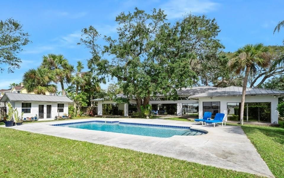 En Venta: $1,090,000 (3 camas, 2 baños, 3667 Pies cuadrados)