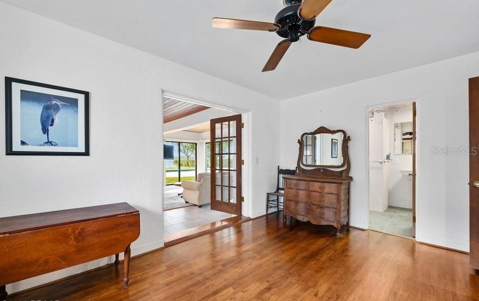 En Venta: $1,090,000 (3 camas, 2 baños, 3667 Pies cuadrados)