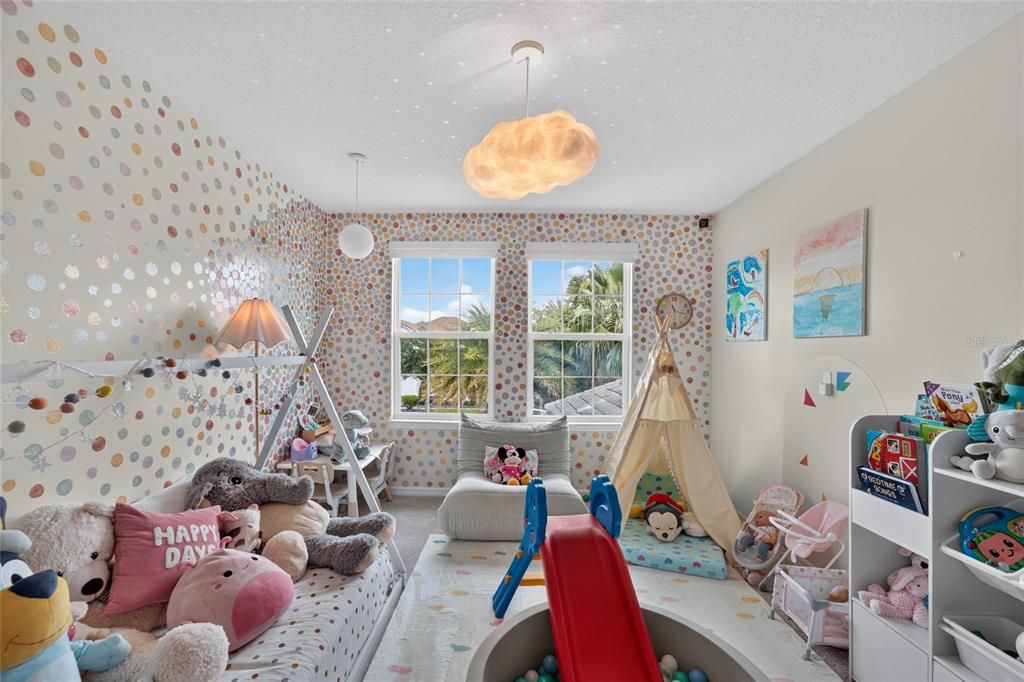 For Sale: $1,350,000 (4 beds, 3 baths, 3964 Square Feet)