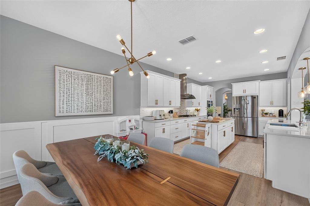 For Sale: $1,350,000 (4 beds, 3 baths, 3964 Square Feet)