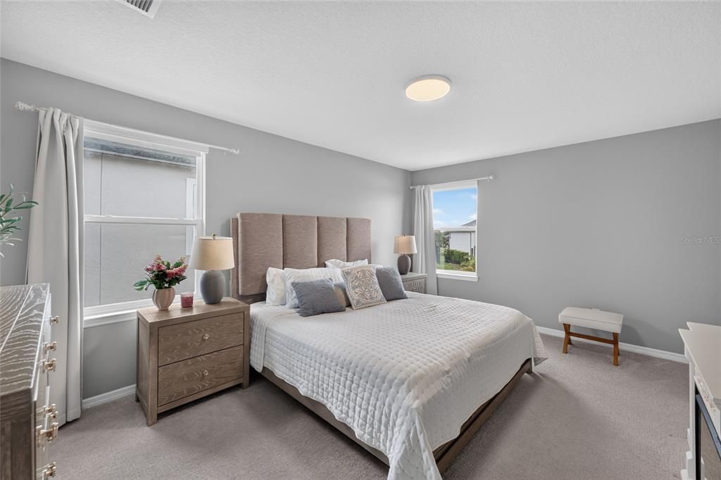 For Sale: $1,350,000 (4 beds, 3 baths, 3964 Square Feet)