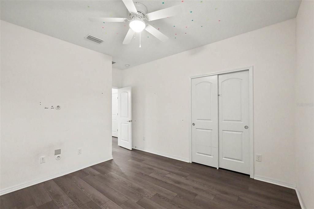 For Sale: $410,000 (4 beds, 3 baths, 2606 Square Feet)