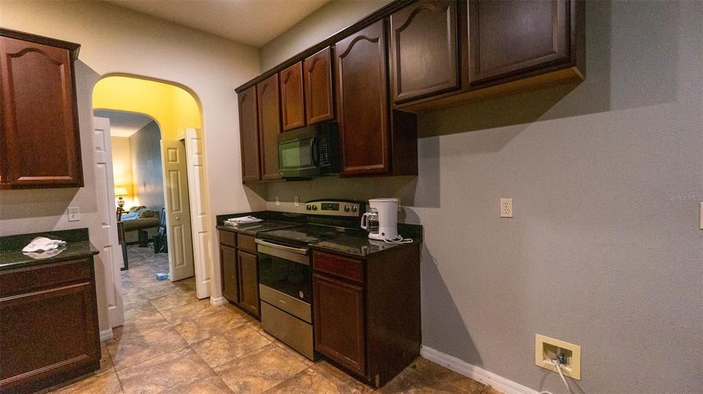 En Venta: $350,000 (6 camas, 4 baños, 3260 Pies cuadrados)