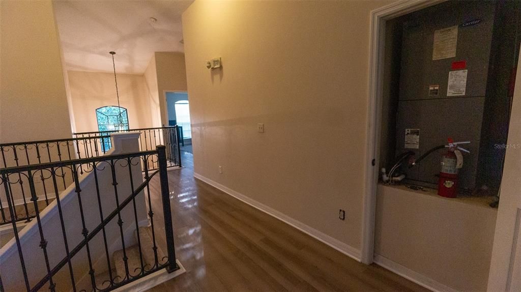 En Venta: $350,000 (6 camas, 4 baños, 3260 Pies cuadrados)