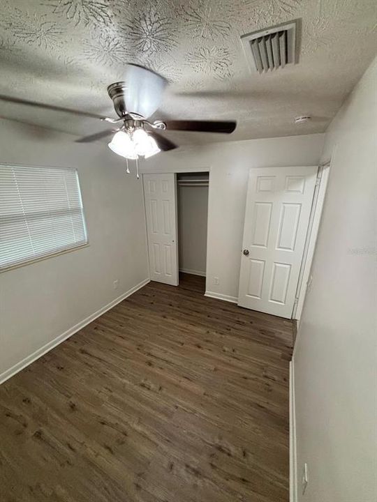 For Rent: $1,550 (3 beds, 2 baths, 1352 Square Feet)