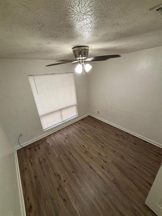 For Rent: $1,550 (3 beds, 2 baths, 1352 Square Feet)