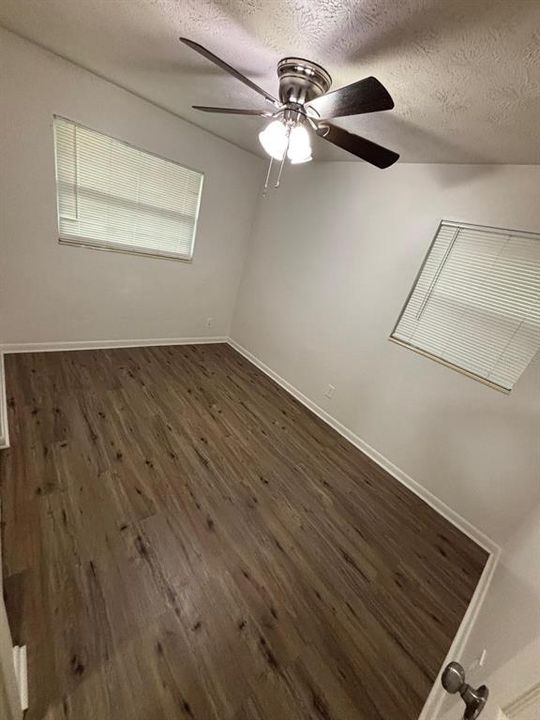 For Rent: $1,550 (3 beds, 2 baths, 1352 Square Feet)