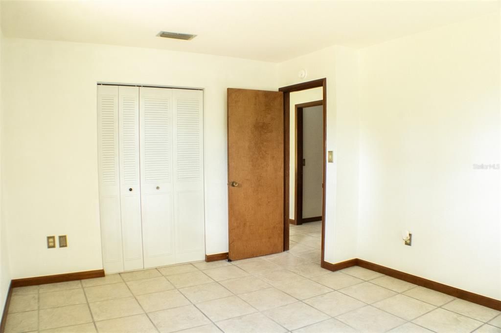 For Sale: $395,000 (3 beds, 2 baths, 1624 Square Feet)