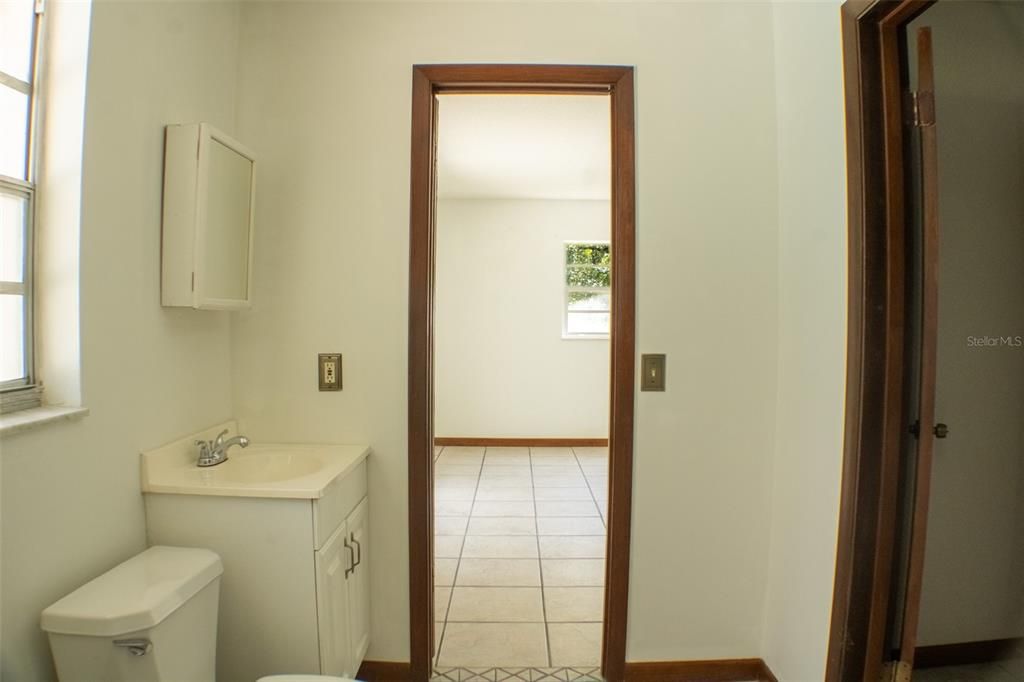 For Sale: $395,000 (3 beds, 2 baths, 1624 Square Feet)