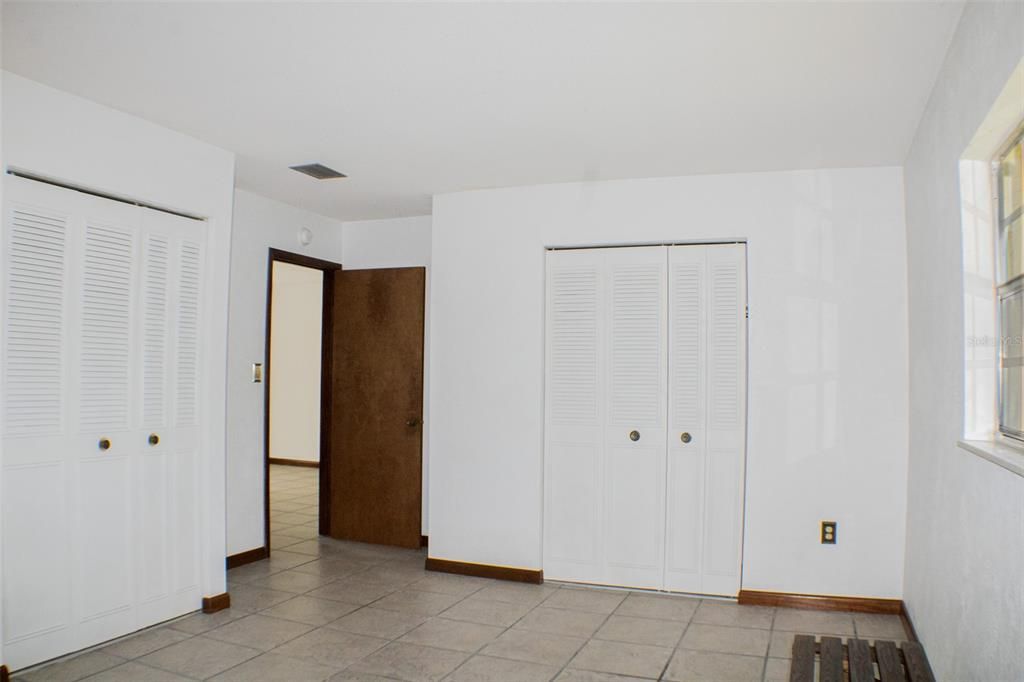 For Sale: $395,000 (3 beds, 2 baths, 1624 Square Feet)