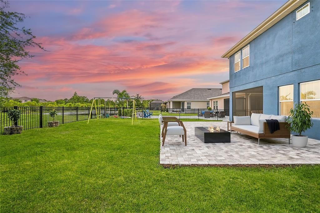 На продажу: $714,990 (5 спален, 3 ванн, 3336 Квадратных фут)