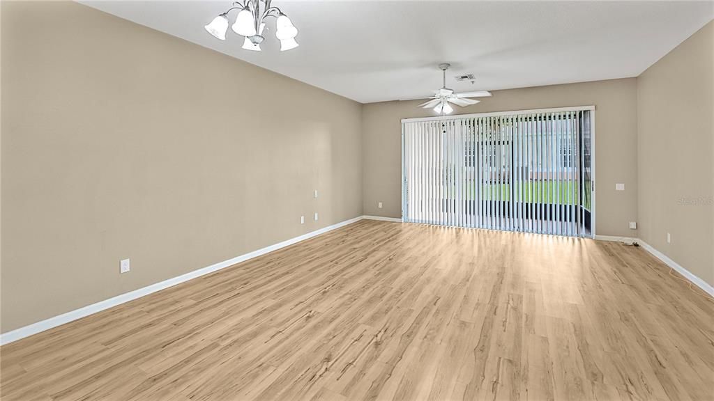 For Sale: $335,000 (3 beds, 2 baths, 1682 Square Feet)