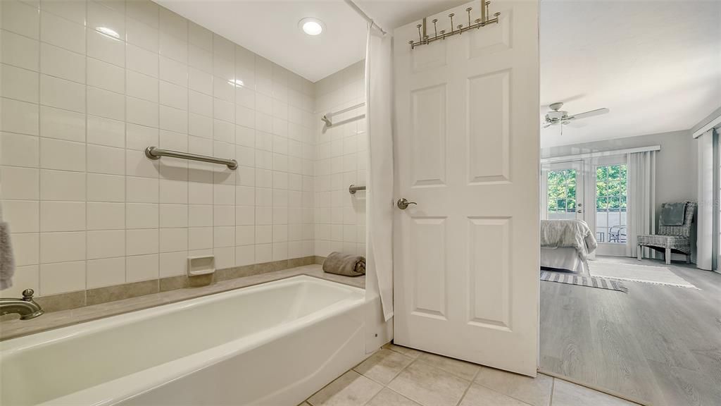 En Renta: $2,995 (2 camas, 2 baños, 1260 Pies cuadrados)