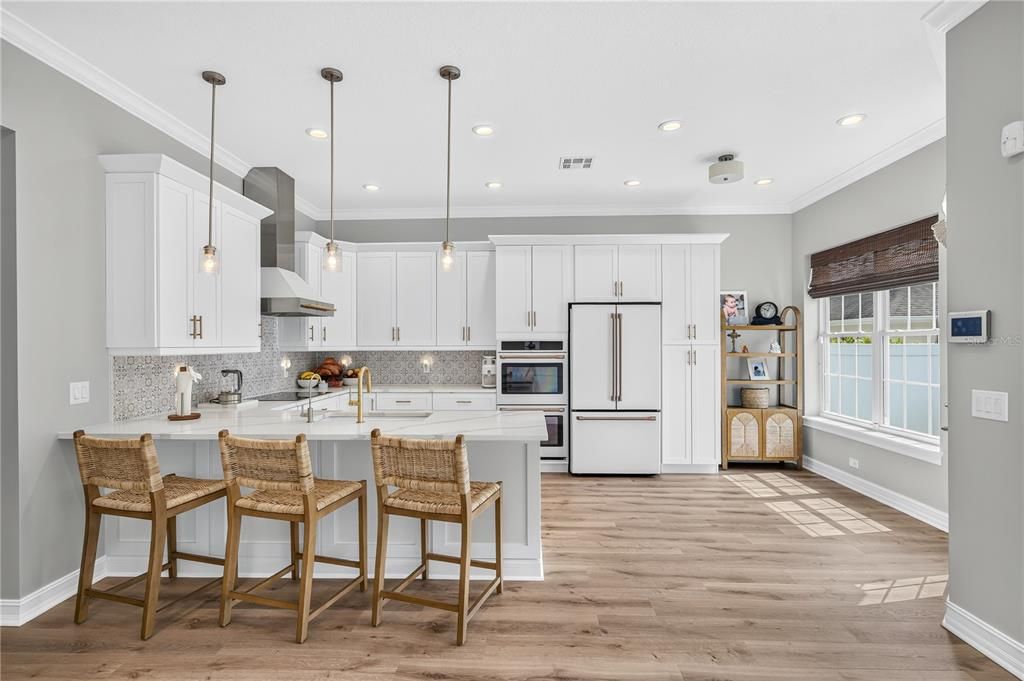 For Sale: $979,000 (4 beds, 3 baths, 2801 Square Feet)