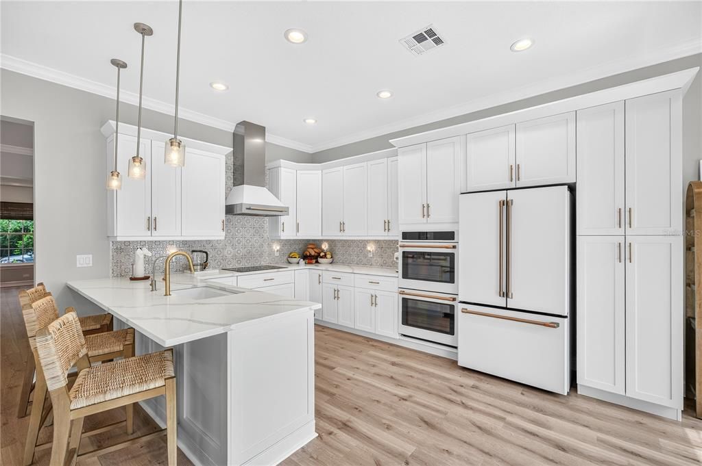 For Sale: $979,000 (4 beds, 3 baths, 2801 Square Feet)