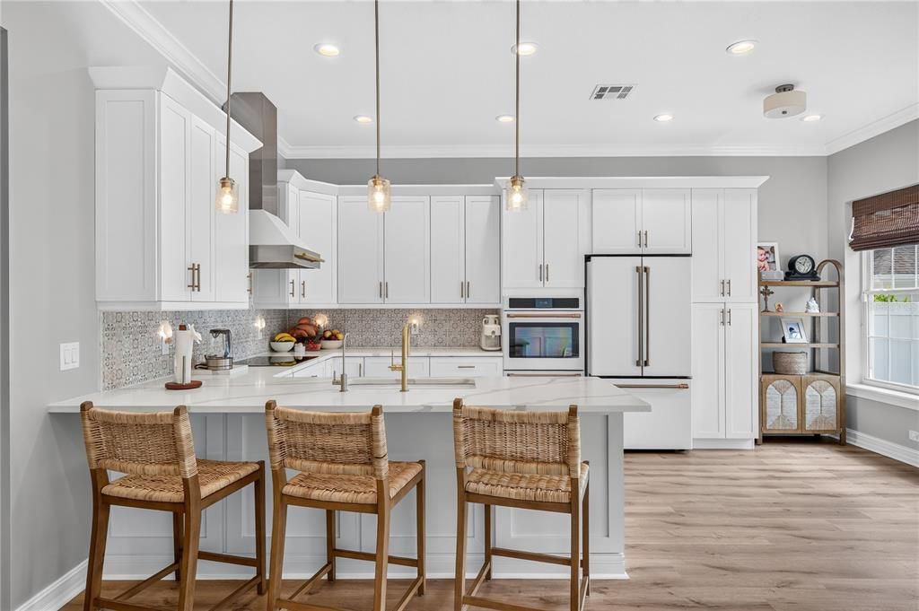 For Sale: $979,000 (4 beds, 3 baths, 2801 Square Feet)