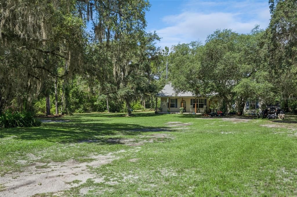 En Venta: $650,000 (4 camas, 2 baños, 1612 Pies cuadrados)