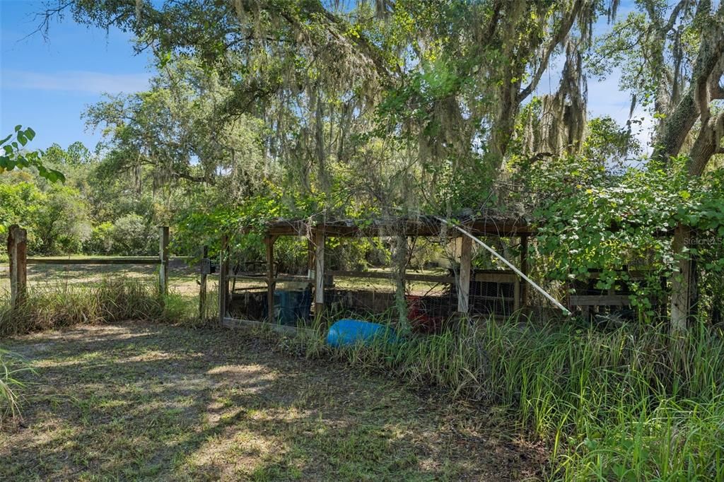 En Venta: $650,000 (4 camas, 2 baños, 1612 Pies cuadrados)